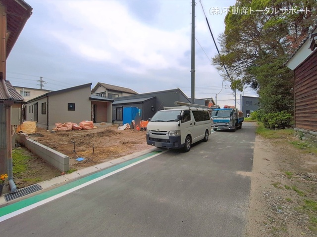 愛知県稲沢市平和町　法立北瀬古の新築戸建て外構写真 2026年4月14日撮影