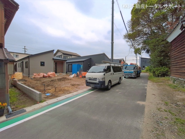 愛知県稲沢市平和町　法立北瀬古の新築戸建て外構写真 2026年4月14日撮影