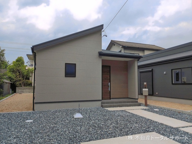 愛知県稲沢市平和町 法立北瀬古の新築戸建て完成写真 2026年5月7日撮影