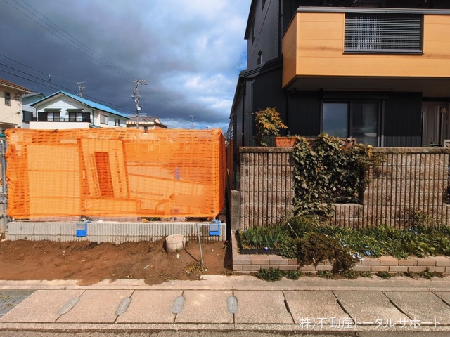 愛知県愛西市渕高町四ノ割の新築戸建て基礎写真 2026年3月18日撮影