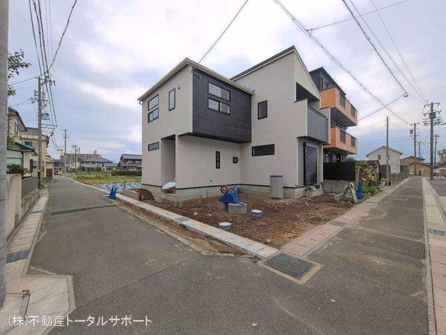 愛知県愛西市渕高町四ノ割の新築戸建て外構写真 2026年6月4日撮影