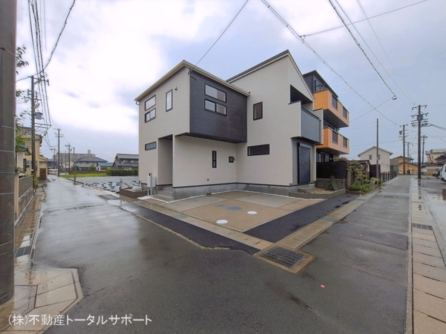 愛知県愛西市渕高町四ノ割の新築戸建て完成写真 2026年6月25日撮影
