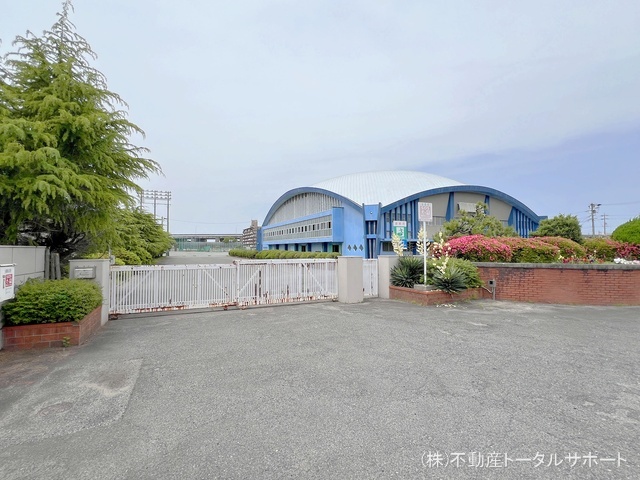 あま市立甚目寺中学校　距離1520m