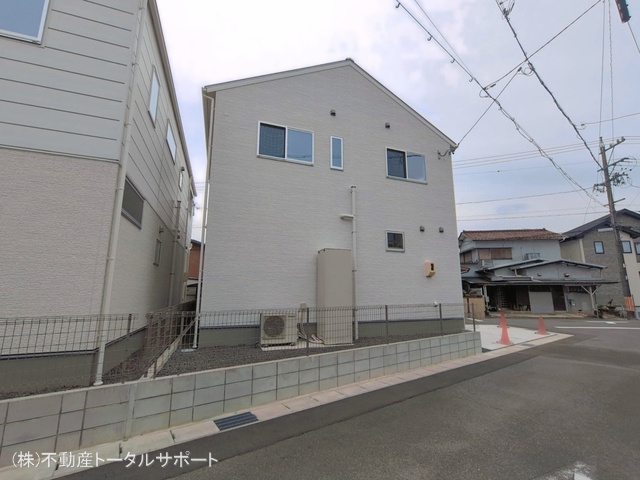 愛知県稲沢市北島町千野地の中古戸建て完成写真 2026年4月8日撮影