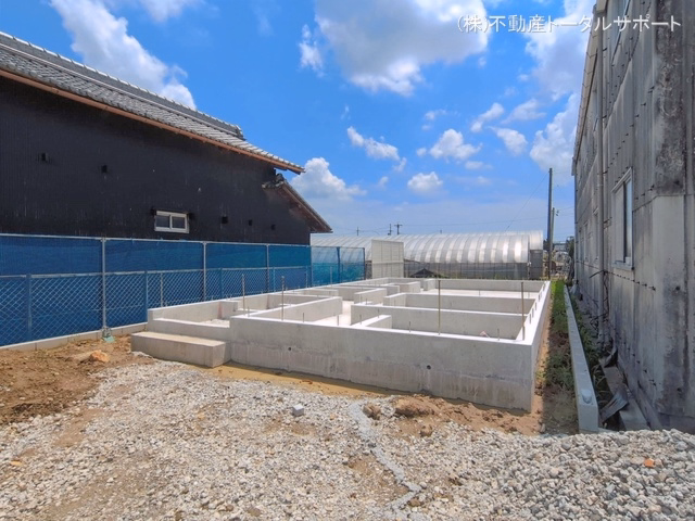 愛知県稲沢市平和町　法立北瀬古の新築戸建て基礎写真 2026年6月28日撮影