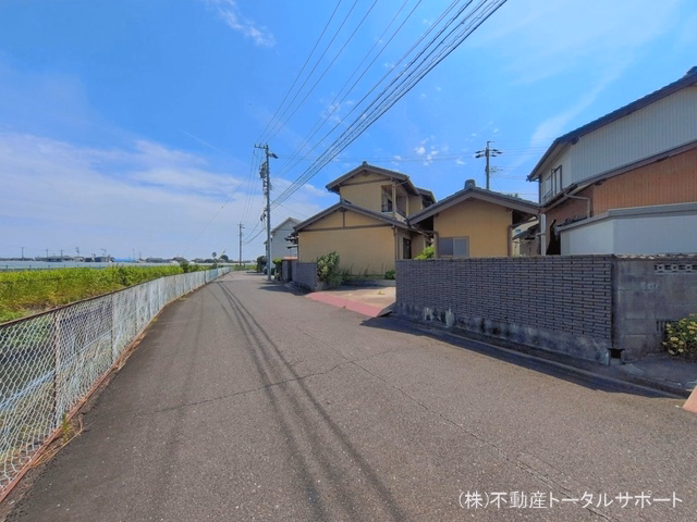 稲沢市平和町光和 完成