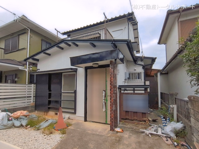 中古戸建て 愛西市西保町1期 外構