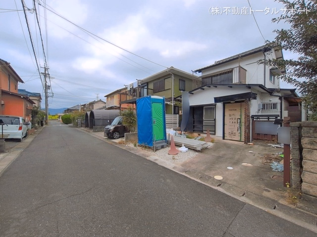 中古戸建て 愛西市西保町1期 外構