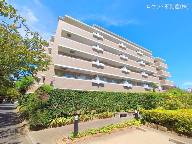 東京都江戸川区本一色1丁目のマンション『新小岩親水公園パーク・ホームズ』外観写真 2025年9月1日撮影