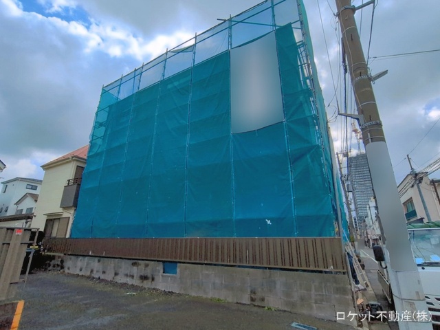 東京都江戸川区西小岩４丁目の新築戸建てシート写真 2026年3月26日撮影