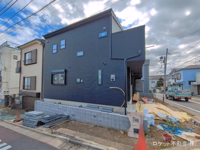新築戸建て 江戸川区東葛西148　2棟 1号棟 外構