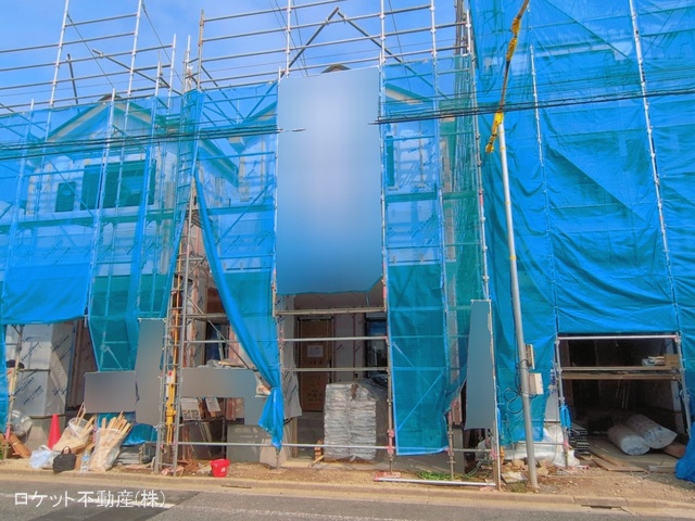 東京都江戸川区北小岩7丁目の新築戸建てシート写真 2026年3月29日撮影