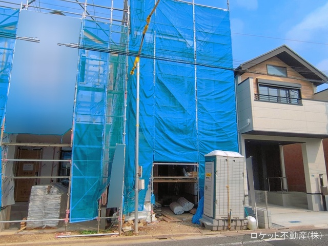 東京都江戸川区北小岩７丁目の新築戸建てシート写真 2026年3月29日撮影