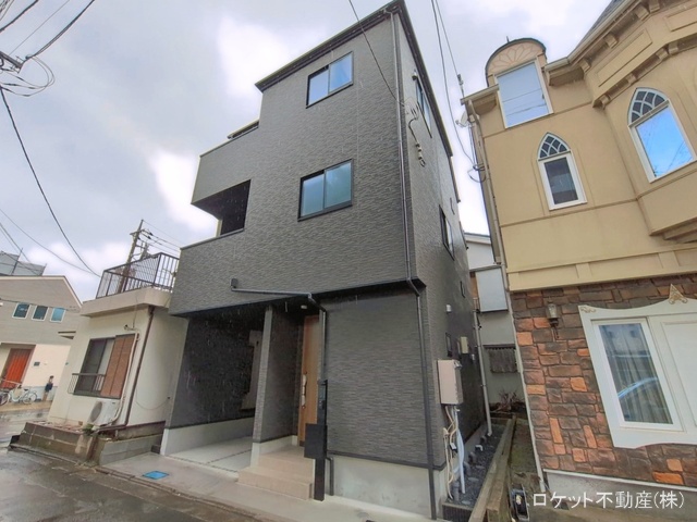 東京都江戸川区東葛西4丁目の新築戸建て完成写真 2026年3月25日撮影