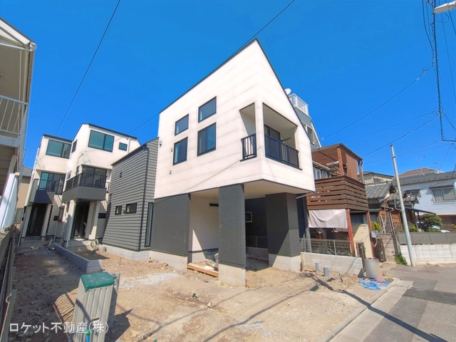 東京都江戸川区江戸川3丁目の新築戸建て外構写真 2026年3月23日撮影