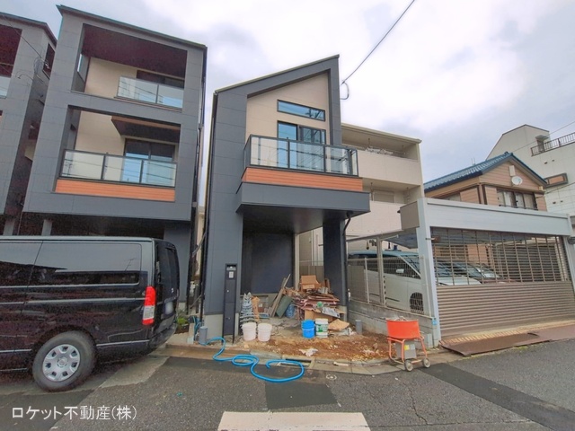 東京都江戸川区上篠崎２丁目の新築戸建て外構写真 2026年3月22日撮影