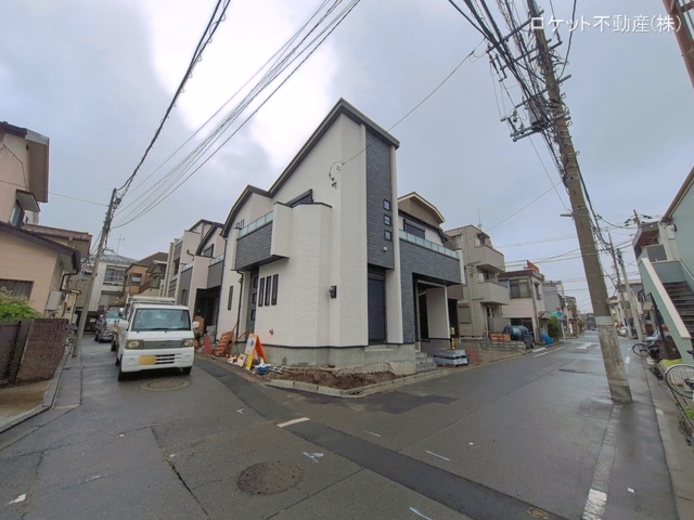 東京都江戸川区南篠崎町1丁目の新築戸建て外構写真 2026年5月21日撮影