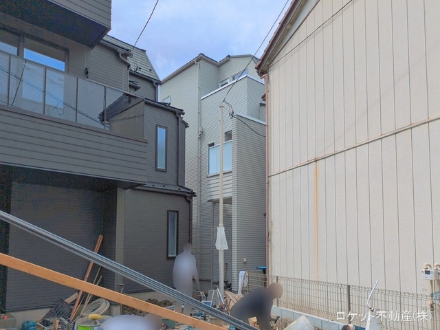 東京都江戸川区鹿骨5丁目の新築戸建て外構写真 2026年4月8日撮影