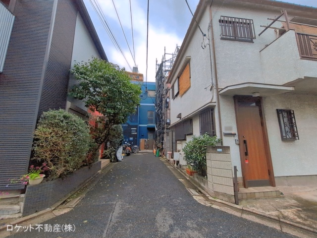 東京都江戸川区東小松川１丁目の新築戸建てシート写真 2026年6月28日撮影