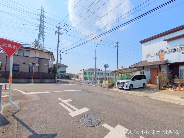 愛知県小牧市古雅４丁目の中古戸建て完成写真 2025年3月20日撮影