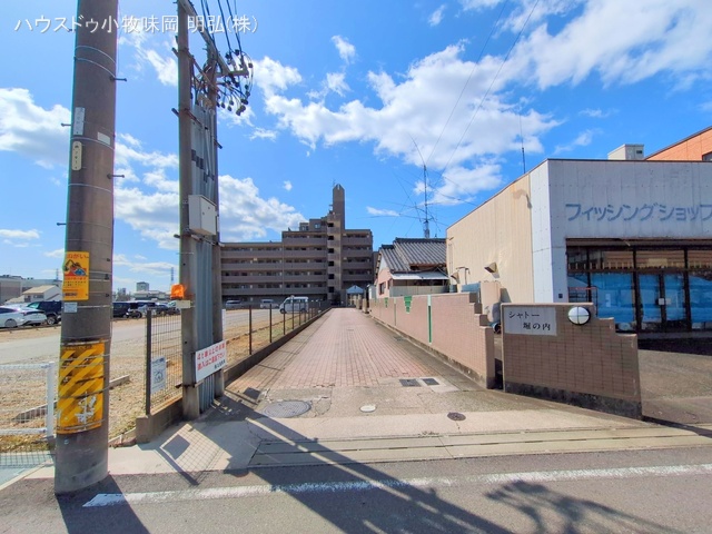 愛知県小牧市堀の内３丁目のマンション『シャトー堀の内』外観写真 2025年3月6日撮影