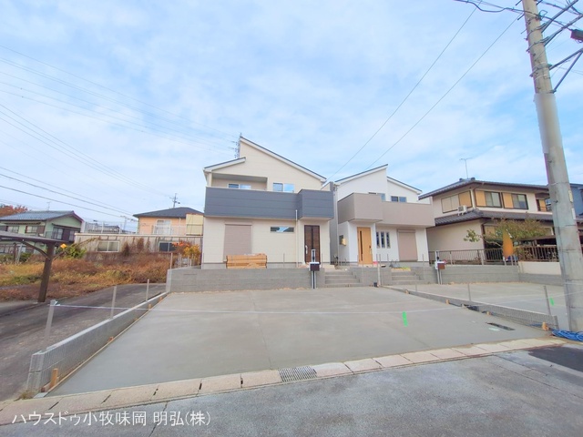 愛知県小牧市大字本庄の新築戸建て外構写真 2025年11月26日撮影
