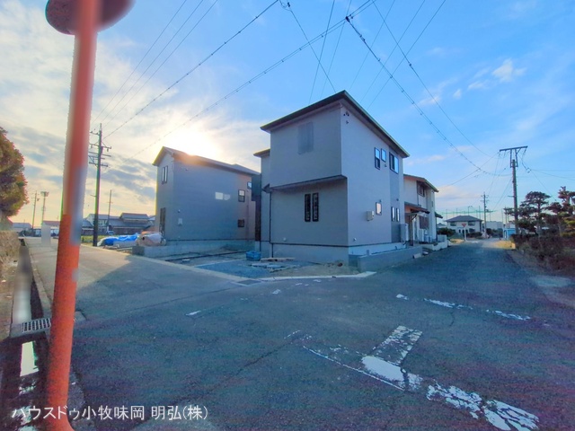愛知県丹羽郡扶桑町大字高雄字柳前の新築戸建て外構写真 2025年12月18日撮影