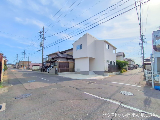 愛知県丹羽郡扶桑町大字高雄字南東川の新築戸建て完成写真 2025年11月6日撮影