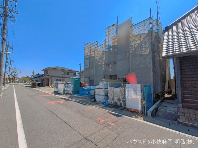 愛知県小牧市小牧２丁目の新築戸建てシート写真 2026年4月2日撮影