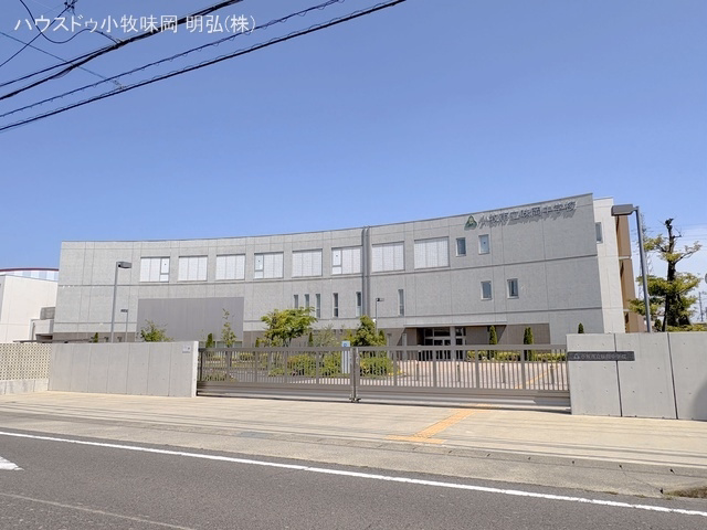 愛知県小牧市大字本庄の新築戸建て周辺 小牧市立味岡中学校 距離1800m