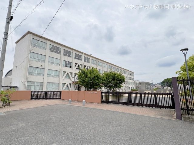 犬山市立羽黒小学校　距離100m