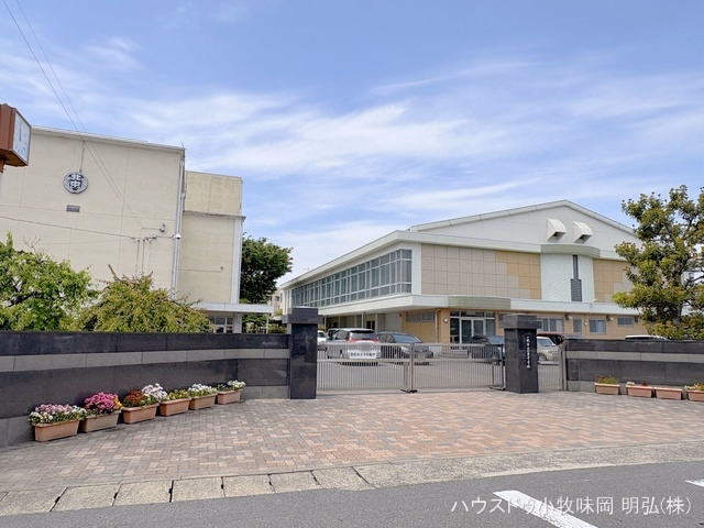 小牧市立北里中学校