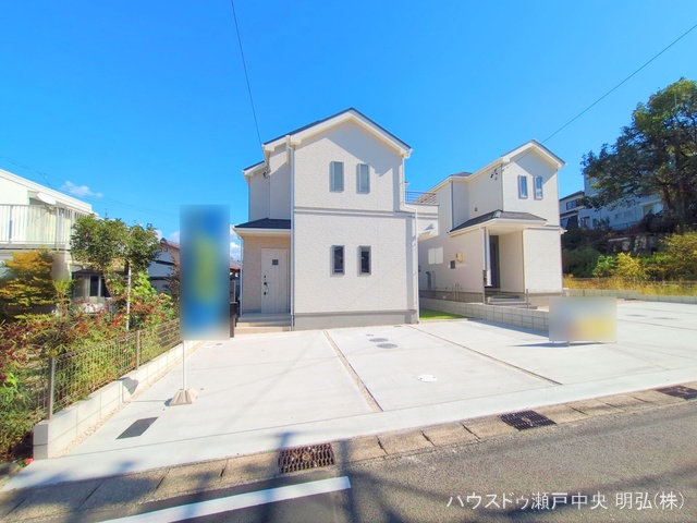 愛知県瀬戸市秋葉町の新築戸建て完成写真 2025年10月16日撮影