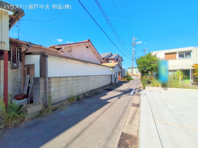 愛知県瀬戸市秋葉町の新築戸建て完成写真 2025年10月16日撮影