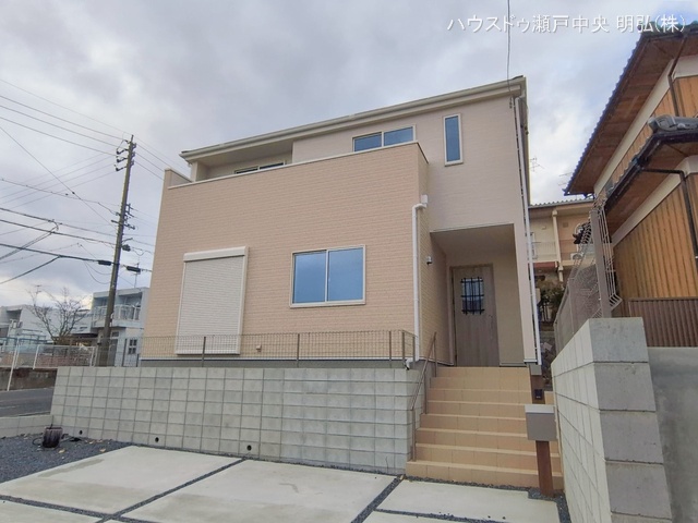 愛知県瀬戸市萩山台5丁目の新築戸建て完成写真 2026年1月22日撮影