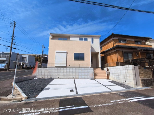 愛知県瀬戸市萩山台５丁目の新築戸建て完成写真 2026年3月8日撮影