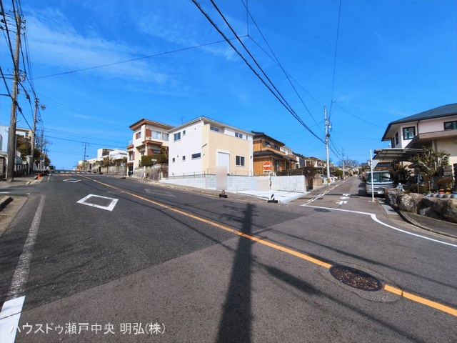 愛知県瀬戸市萩山台５丁目の新築戸建て完成写真 2026年3月8日撮影