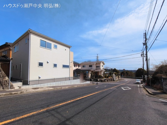 愛知県瀬戸市萩山台５丁目の新築戸建て完成写真 2026年3月8日撮影