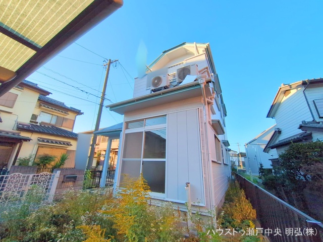 愛知県尾張旭市平子町中通の中古戸建て完成写真 2025年11月5日撮影