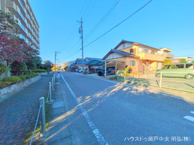 愛知県尾張旭市北原山町鳴湫のマンション『パークシティ三郷壱番館西棟』外観写真 2025年11月10日撮影