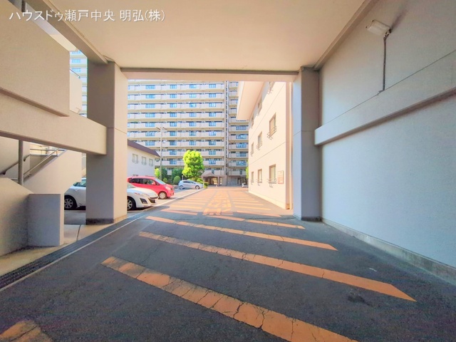 愛知県尾張旭市北原山町大久保見のマンション『ネオハイツ森林公園A棟』外観写真 2025年7月29日撮影