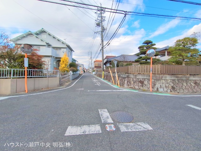 愛知県尾張旭市井田町３丁目のマンション『ラビデンス尾張旭光和』外観写真 2024年12月16日撮影