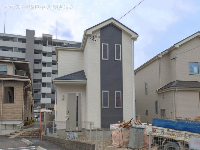 愛知県尾張旭市旭前町１丁目の新築戸建て外構写真 2026年4月8日撮影