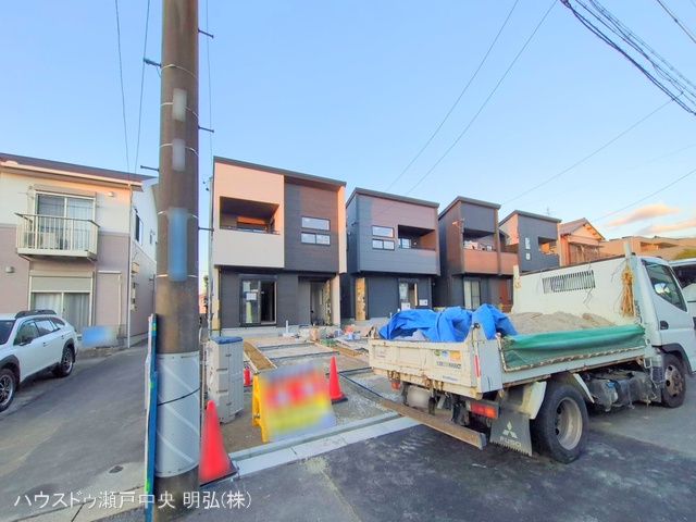 愛知県瀬戸市さつき台２丁目の新築戸建て外構写真 2025年12月14日撮影