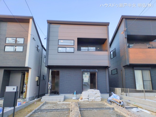 愛知県瀬戸市さつき台２丁目の新築戸建て外構写真 2025年12月14日撮影