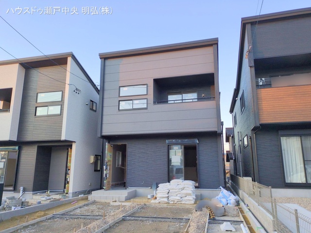 愛知県瀬戸市さつき台２丁目の新築戸建て外構写真 2025年12月14日撮影