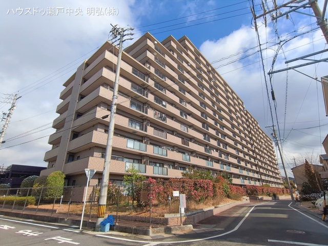愛知県瀬戸市苗場町のマンション『パークシティ新瀬戸二番街スカイスクエア』外観写真 2026年1月22日撮影