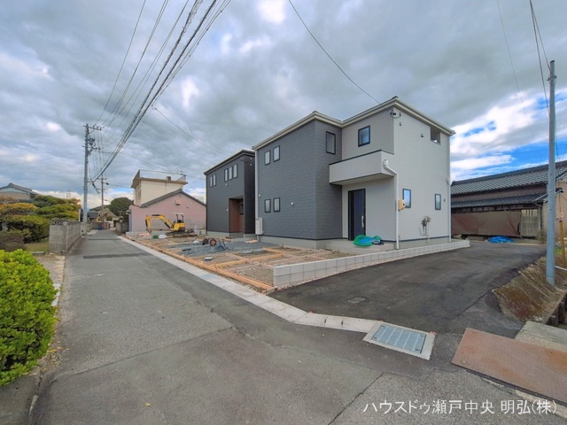 愛知県尾張旭市東印場町二反田の新築戸建て外構写真 2026年3月25日撮影