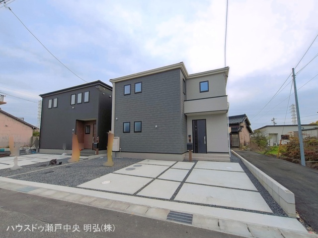 愛知県尾張旭市東印場町二反田の新築戸建て外構写真 2026年4月5日撮影