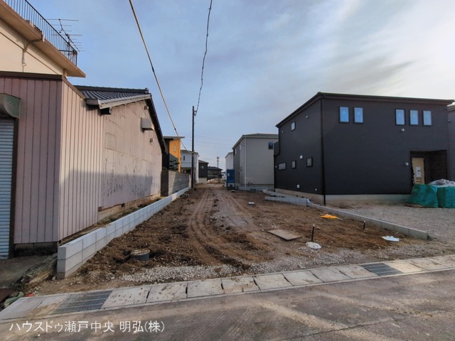 愛知県尾張旭市東印場町二反田の新築戸建て外構写真 2026年3月8日撮影